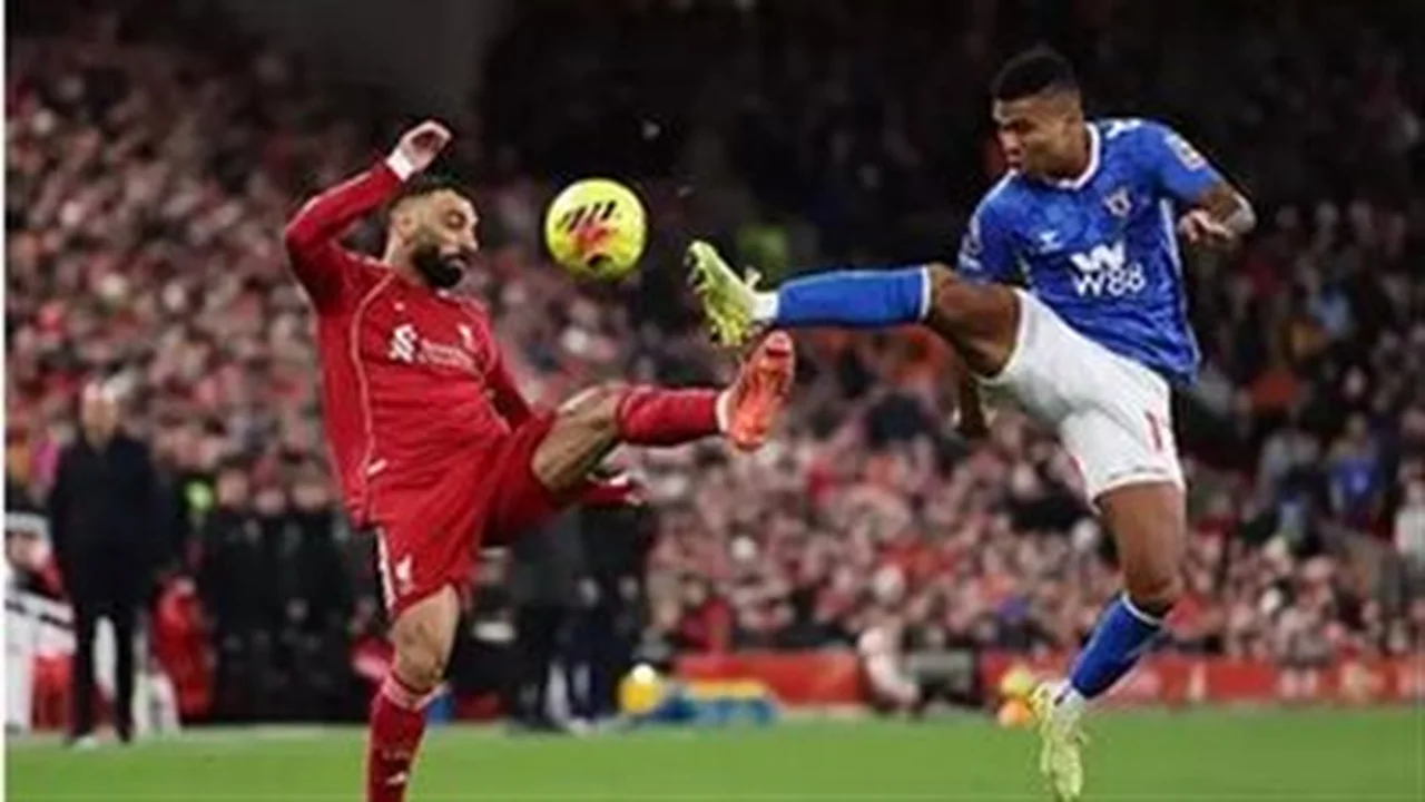 قمة الدوري الإنجليزي.. موعد مباراة ليفربول وسندرلاند والقنوات الناقلة والتشكيل المتوقع لأرنولد ورفاقه